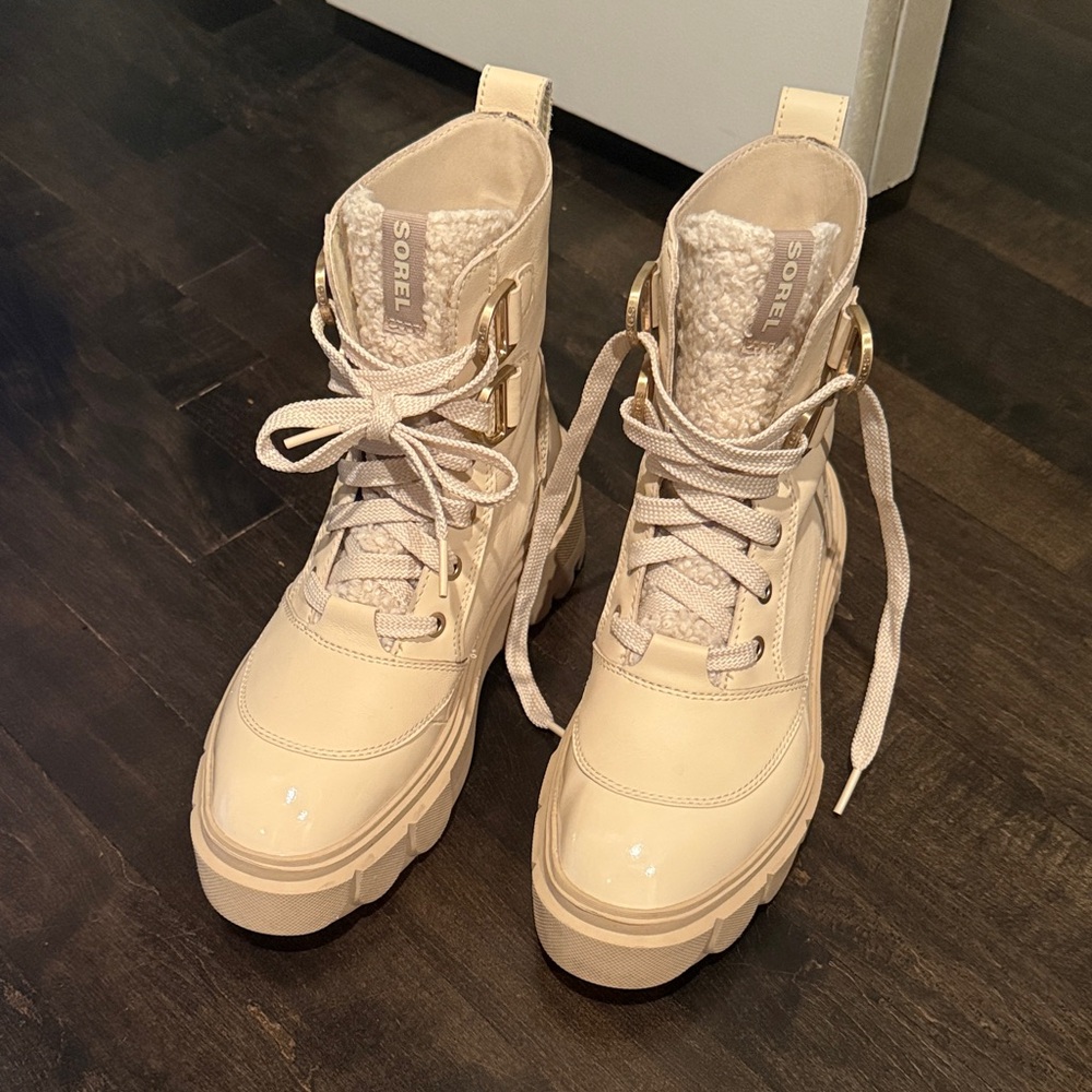 Sorel Lace-Up Platform Boots in Cream